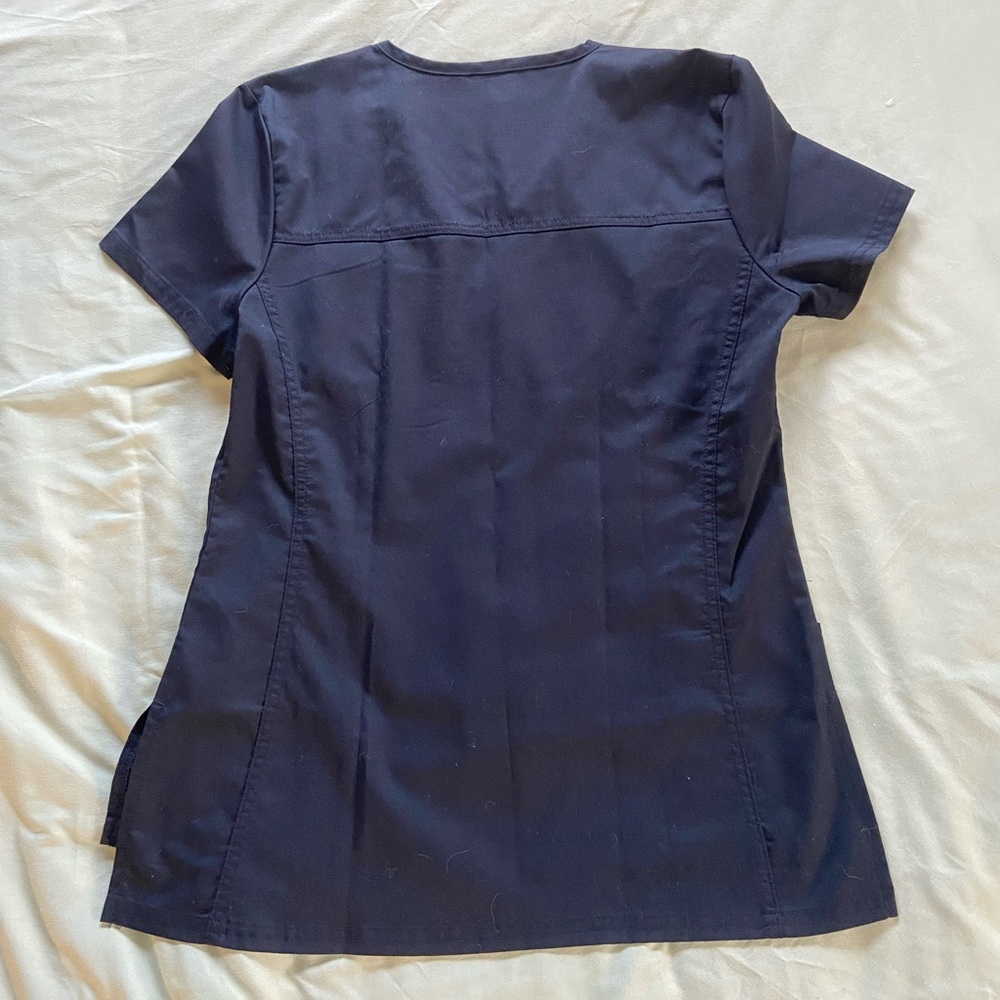 Scrub Top! - Picture 2 of 3